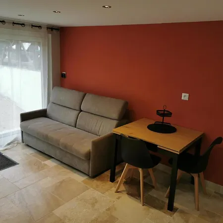La Cigaline Apartment Anneyron